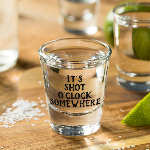 Copo De Shot Citação engraçada É cinco horas em algum lugar Par