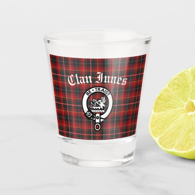 Copo De Shot Clan Innes Crest Crachá e Tartan (Frente)