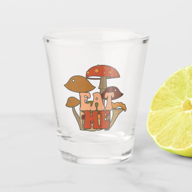 Copo De Shot "Coma-Me" - Design de Cogumelo Whimsical (Frente)