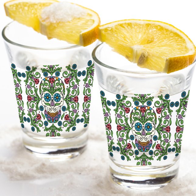 Copo De Shot Crânio de Açúcar Mariposa Mexicano (This intricate colorful design on a shot glass will make the perfect splash at your get togethers.)