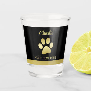 Copo De Shot Dourada pata de cão brilhante sobre fundo negro