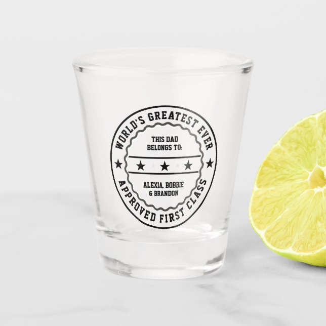 Copo De Shot Este Pai Nunca Maior pertence a: Seu(s) nome(s) (Frente)