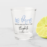 Copo De Shot Festa de solteira de destino<br><div class="desc">Festa de solteira de destino com guião e vidro moderno de tiragem de fontes.</div>