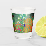 Copo De Shot Jardim Flor Gustav Klimt<br><div class="desc">Vidro quente com a pintura a óleo do Jardim Flor de Gustav Klimt (1906). Um belo jardim de flores roxas,  vermelhas,  brancas,  azuis e laranja. Um presente de excelente para fãs de Arte Nouveau e de Arte Austríaca.</div>