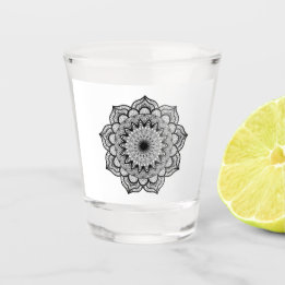 Copo De Shot Mandala Preto em Fundo Branco