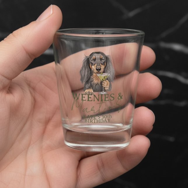 Copo De Shot Mãos Desenhadas e Martinis Dachshund (Celebrate with this Hand Drawn Weenies and Martinis Dachshund Shot Glass! )