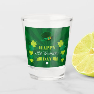 Copo De Shot O dia de St Patrick feliz
