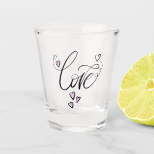 Copo De Shot O Tiro do Amor   Celebração Minimalista em Letra C