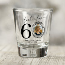Olhar Personalizado Quem Está Com 60 Anos em Foto