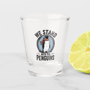 Copo De Shot Penguin Engraçado Resiste Protesto Contra Tarrifs