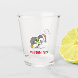 Copo De Shot Pinguim de Natal ganhando uma bola de neve