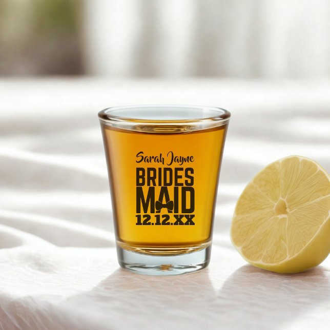 Copo De Shot Presente de Proposta de Casamento para Damas de Ho (For your Bridesmaid. A cute shot glass with space for her name and your wedding date)