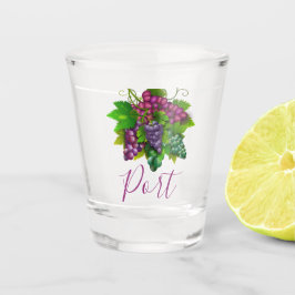 Copo De Shot provando de vinho do porto