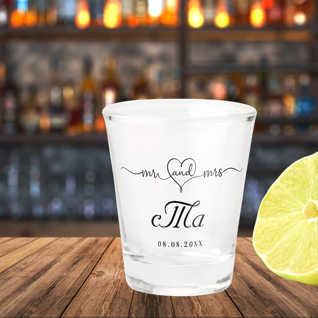 Copo De Shot Recém-casados Sr Sra monograma festa de casamento (Criador carregado)