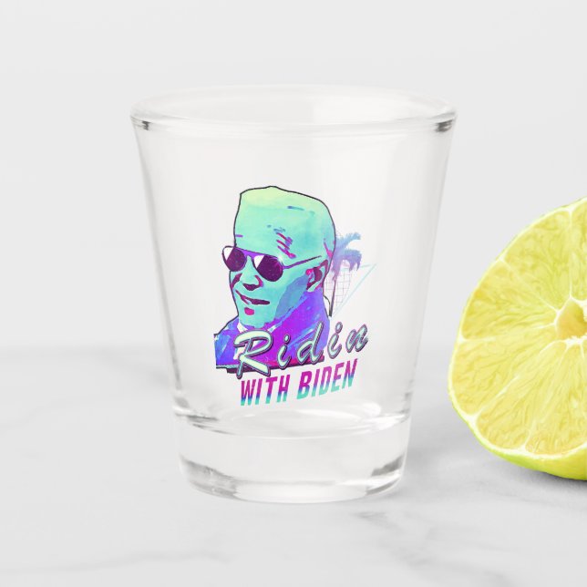 Copo De Shot Ridin' With Biden Synthwave - Retropalm (Frente)
