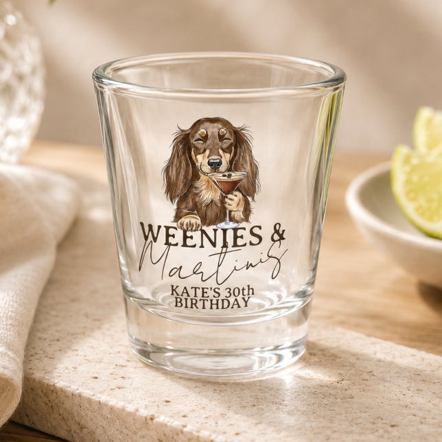 Copo De Shot Salsichas Desenhadas à Mão e Dachshund Martinis (Hand Drawn Weenies and Martinis Dachshund Shot Glass)