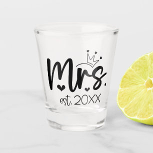 Copo De Shot Senhora tipografia com coração e coroa