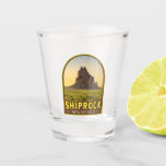 Copo De Shot Shiprock Novo México Retro Emblem Art Vintage<br><div class="desc">Shiprock retro viagem design num estilo emblema.</div>