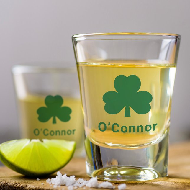 Copo De Shot Sobrenome Personalizado de Clover Verde Irlandês (Criador carregado)
