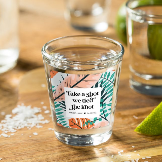 Copo De Shot Tome um Favor de Casamento Tropical de Praia (Take a Shot Tropical Beach Wedding Favor Shot Glass)
