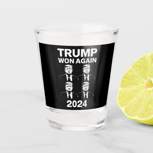 Copo De Shot Trump venceu novamente 2024 Dia de Inauguração Ele (Frente)