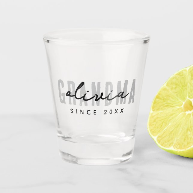 Copo De Shot Vovó Desde 20XX Moderno e Simples (Frente)