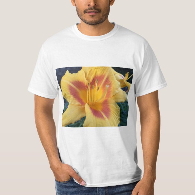 Coração das Flores - T-shirt (Frente)