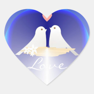 Coração do amor com etiqueta pequena dos pássar