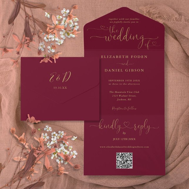 Corações com Script Burgundy e Dourado Código QR C (Script Hearts Burgundy And Gold QR Code Wedding All In One Invitation)
