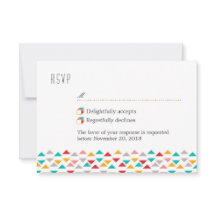 Corações de Triângulo Geométrico Coloridos RSVP