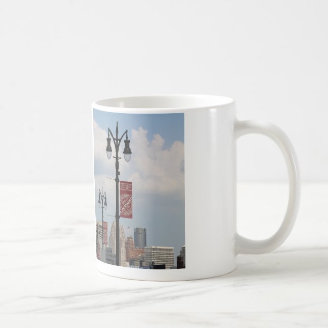 Corktown, Detroit, caneca de Michigan (Direita)