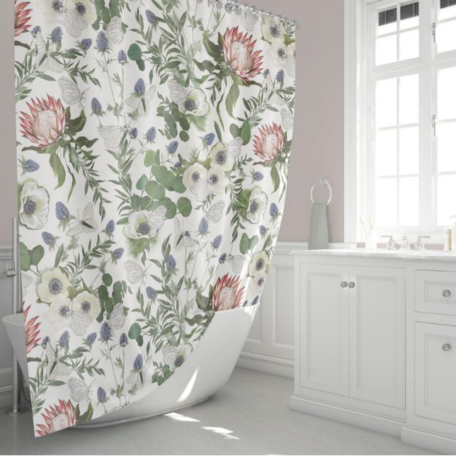 Cortina Para Box Aquarela Floral Elegante (Romantic Floral Elegance Protea Anemones Thistle Shower Curtain from Studio Posies. )