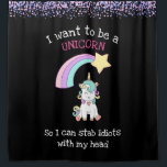 Cortina Para Box Edgy Unicorn com Rainbow e Confetti Funny<br><div class="desc">Uma cortina de chá com desenho de unicórnio. Uma estrela cadente acima da cabeça. . A aquarela rosa e púrpura confunde a borda superior. O texto diz: "Quero ser um Unicórnio para que possa apunhalar idiotas com a cabeça. Engraçado,  elegante e fofo.</div>