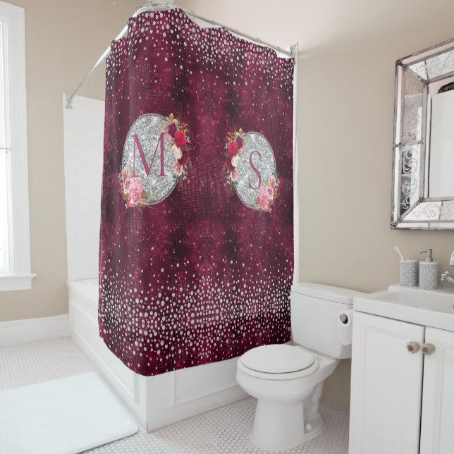 Cortina Para Box Faux Chic Silver Glitter Burgundy Monograma floral (In Situ)