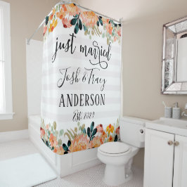 Cortina Para Box Flores de Aquarela e Recem casados com distribuiçã