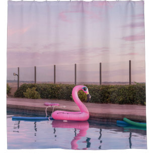 Cortina Para Box Flutuador de água Flamingo na piscina de nataçã