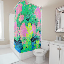 Jardim de Hydrangea rosa com folhagem amarela