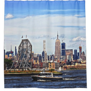Cortina Para Box Jersey City NJ - Bote Policial por Colgate Clock