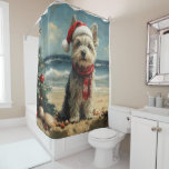 Cortina Para Box Skye Terrier Dog Christmas Vintage Beach<br><div class="desc">Traga o calor dos feriados para a costa com esta charmosa design inspirada na vintagem, que apresenta um cão festivo sentado numa praia serena. Com um clássico toque de feriado de tons nostálgicos e vibrações costeiras, esta trabalho de arte captura a magia do Natal pelo mar. Perfeito para espalhar alegria...</div>