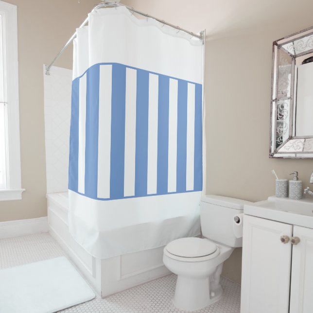 Cortina Para Box Stripes no meio. Cornflower Blue e branco. (In Situ)