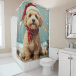 Cortina Para Box Wheaten Terrier Dog Christmas Vintage Beach<br><div class="desc">Traga o calor dos feriados para a costa com esta charmosa design inspirada na vintagem, que apresenta um cão festivo sentado numa praia serena. Com um clássico toque de feriado de tons nostálgicos e vibrações costeiras, esta trabalho de arte captura a magia do Natal pelo mar. Perfeito para espalhar alegria...</div>