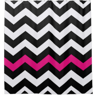 Cortina Para Chuveiro Chevron Preto e Branco com Destaque Rosa Quente