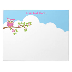 Coruja Bonita em um Bloco de Notas