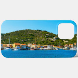 Costa do porto de Antipaxos