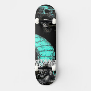 Cotovelo de Víbora Skull Skateboard Fantasia Sombr
