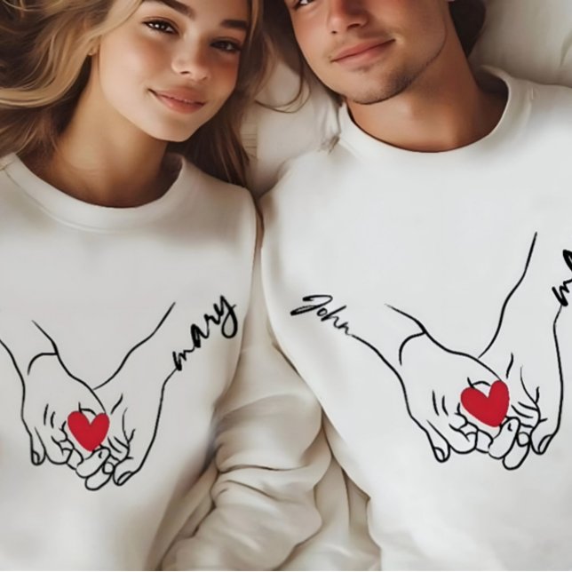 Couple Holding Hands Love Women's T-shirt (Criador carregado)