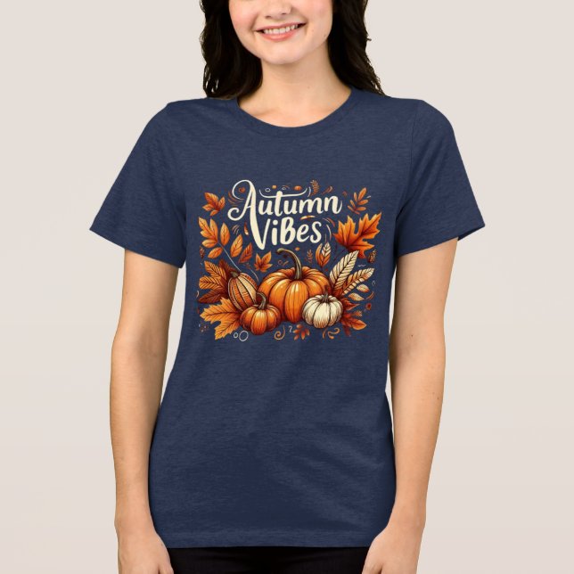 Cozy Autumn Vibes T-Shirt 2025 - Pumpkin Spice Tee (Frente)