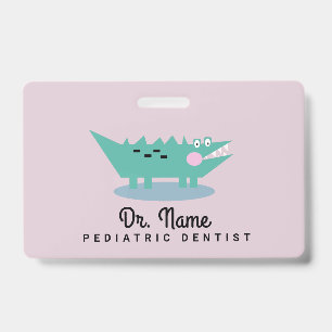Crachá Alligator Dentista Pediatra Rosa Dental