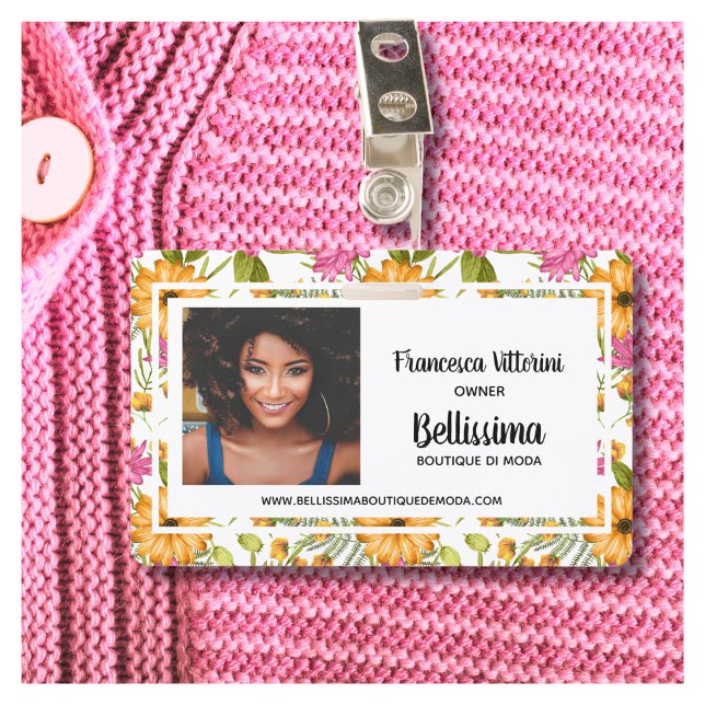 Crachá Amarelo Cor Floral Floral Elegante Profissional (Criador carregado)