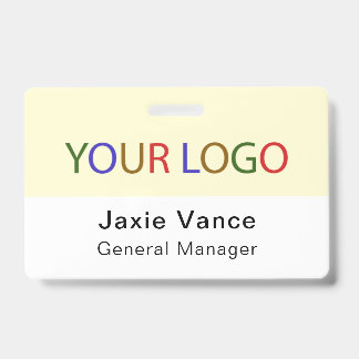 Crachá Amarelo Personalizado Plástico Rígido com Clipe de